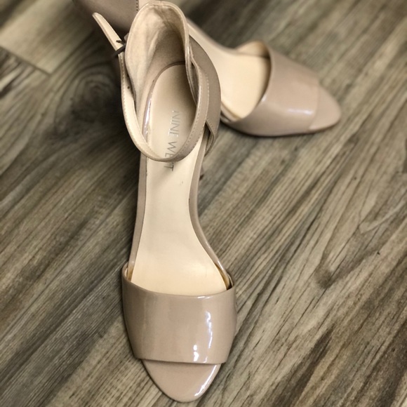 Nine West heels - Picture 2 of 3